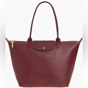 LONGCHAMP
Medium Le Pliage City Tote Bag in leather